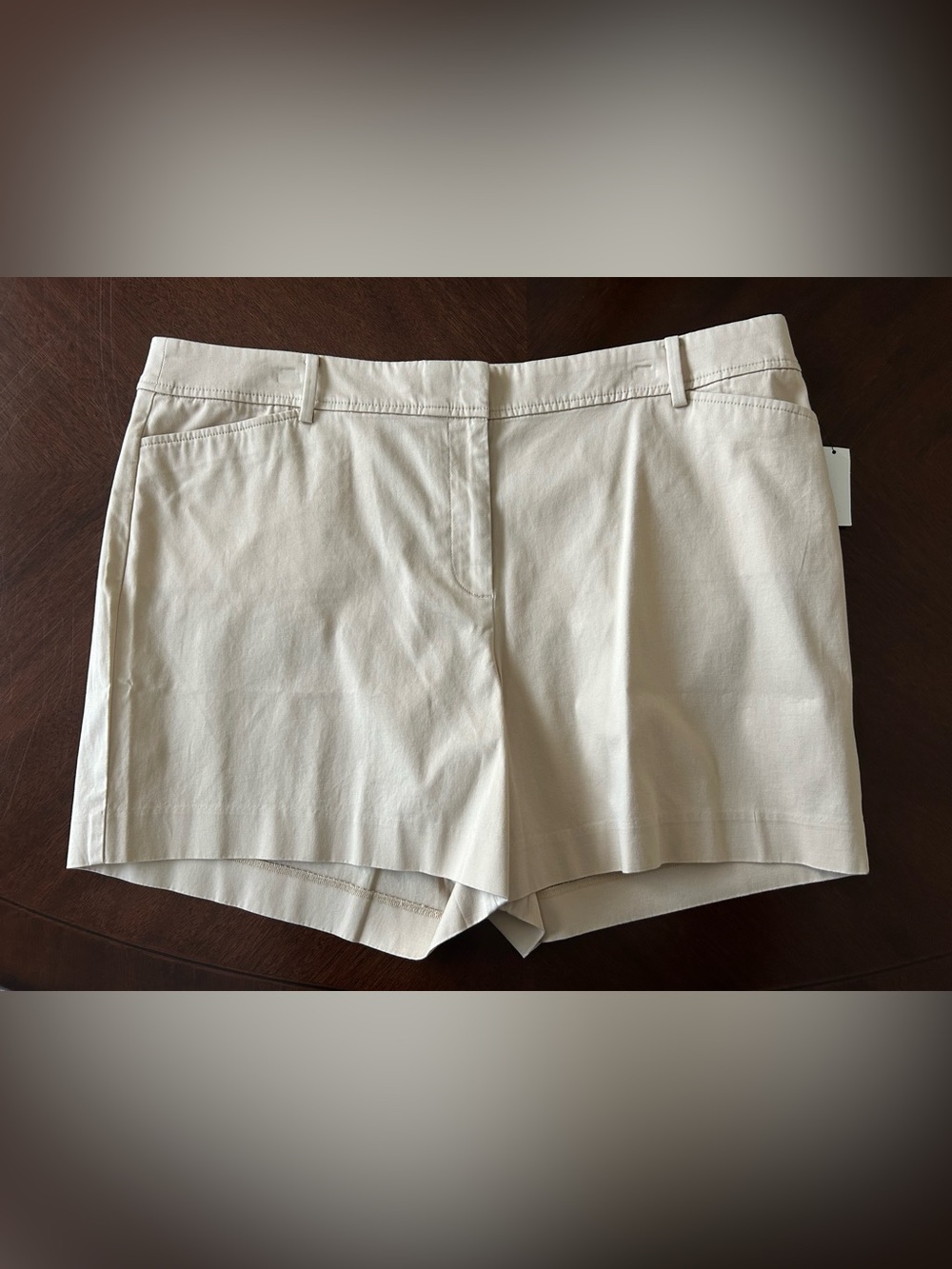 Talbots Khaki Beige Women's Tailored Shorts. Size 18.